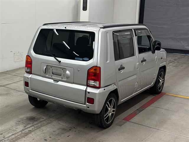 DAIHATSU NAKED