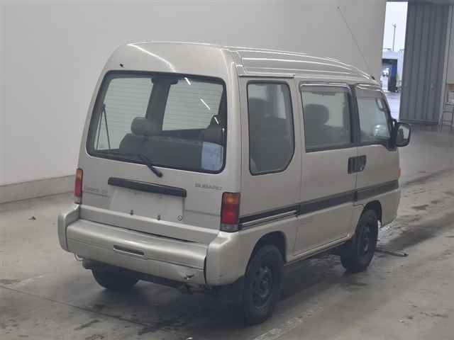 SUBARU DOMINGO