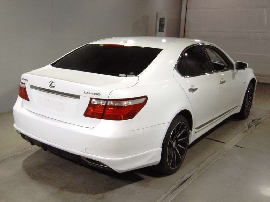 LEXUS LS460