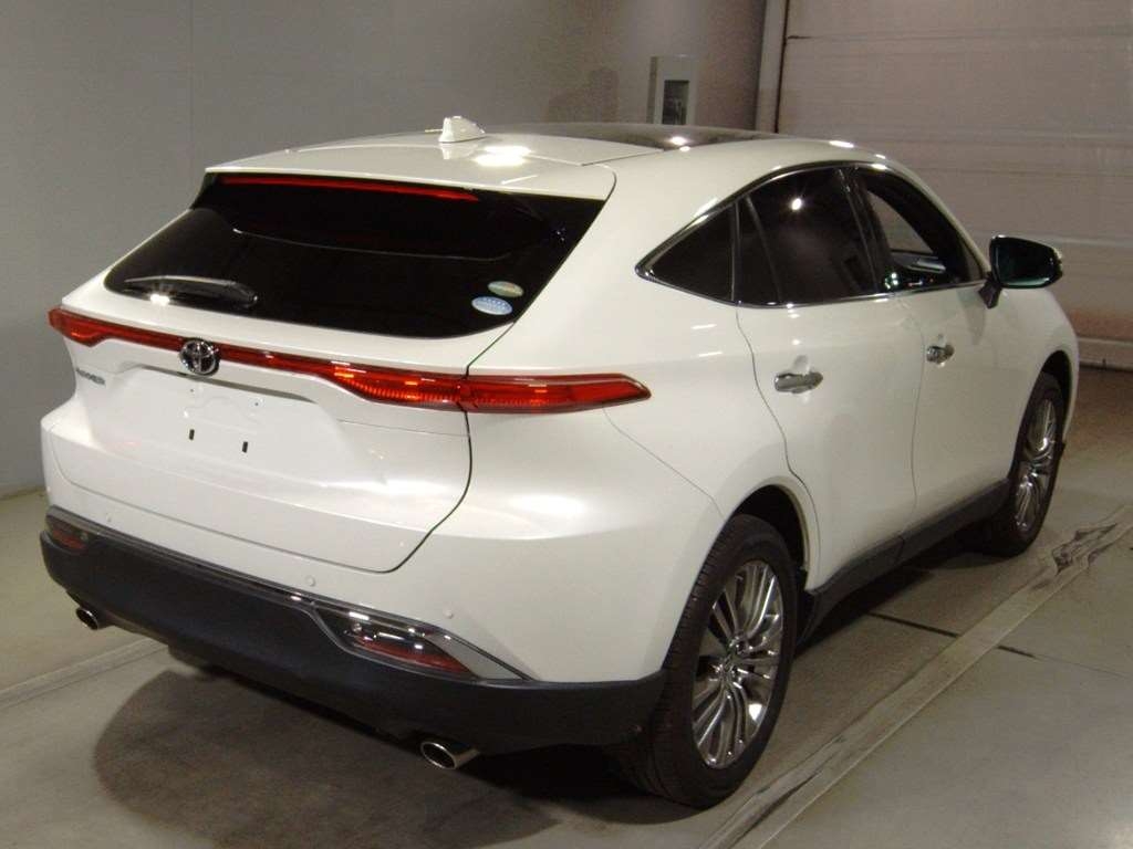 TOYOTA HARRIER
