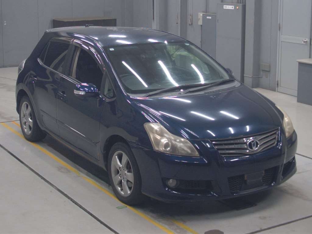TOYOTA BLADE