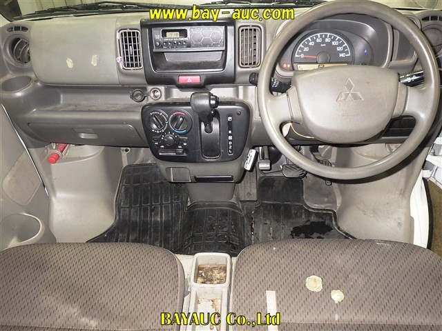 MITSUBISHI MINICAB