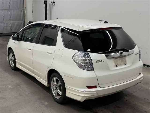 HONDA FIT SHUTTLE
