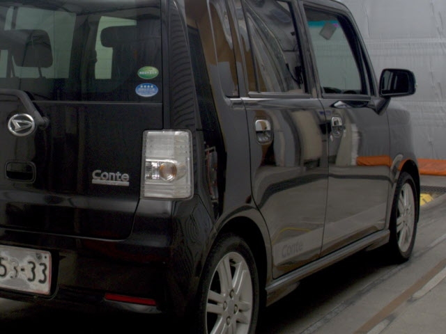 DAIHATSU MOVE CONTE