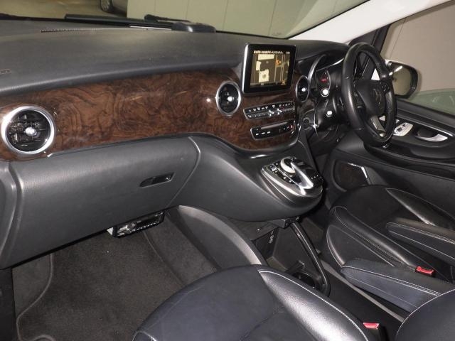 MERCEDES-BENZ V-CLASS