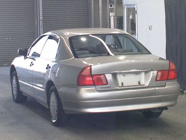 MITSUBISHI DIAMANTE