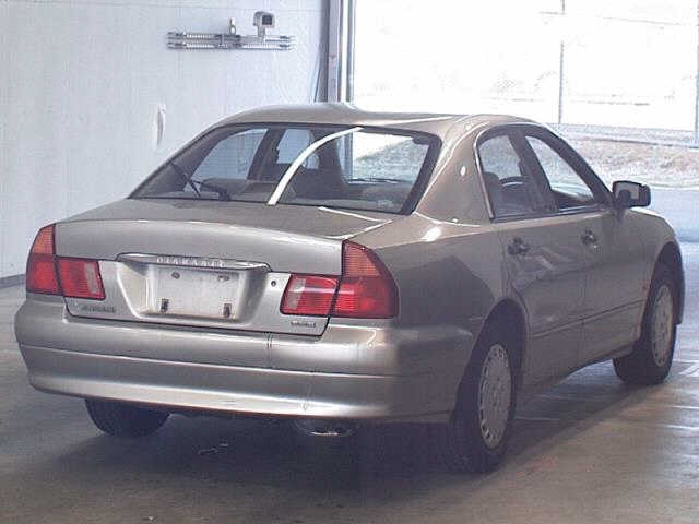MITSUBISHI DIAMANTE