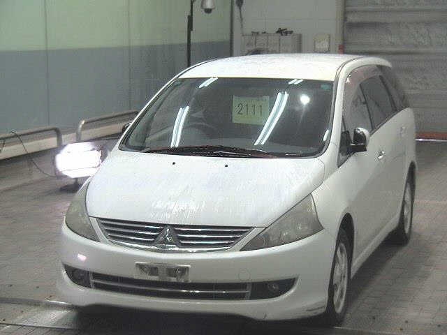 MITSUBISHI GRANDIS