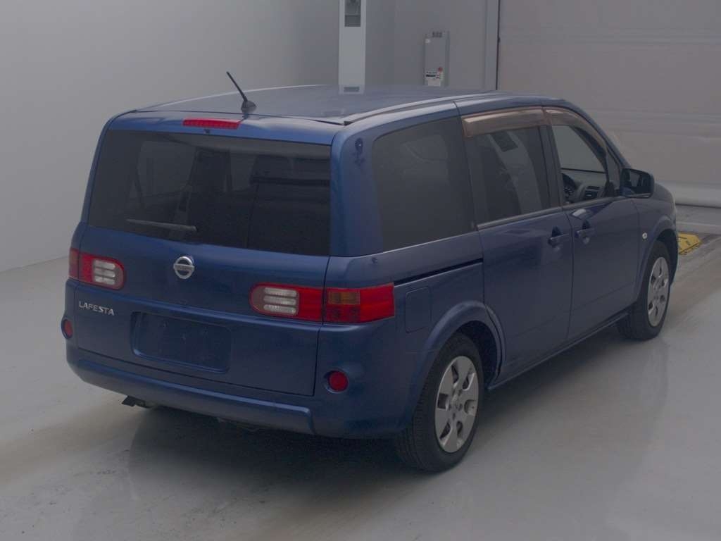 NISSAN LAFESTA