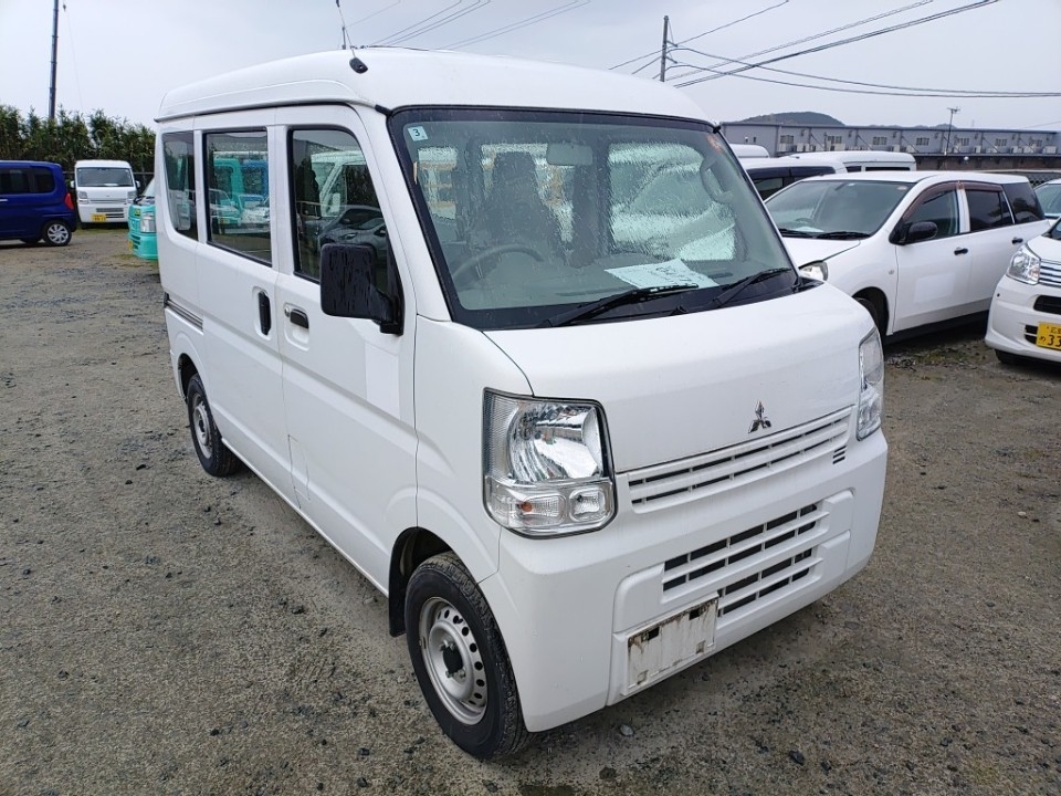 MITSUBISHI MINICAB