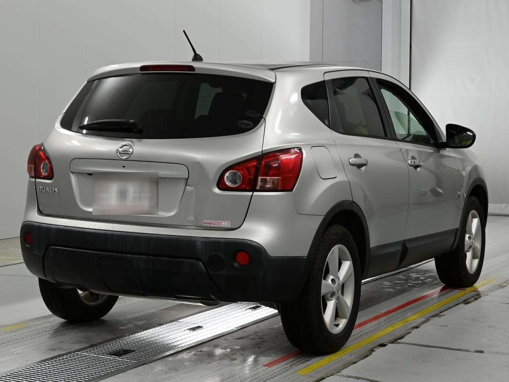 NISSAN DUALIS