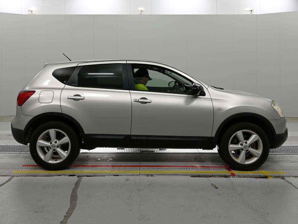 NISSAN DUALIS