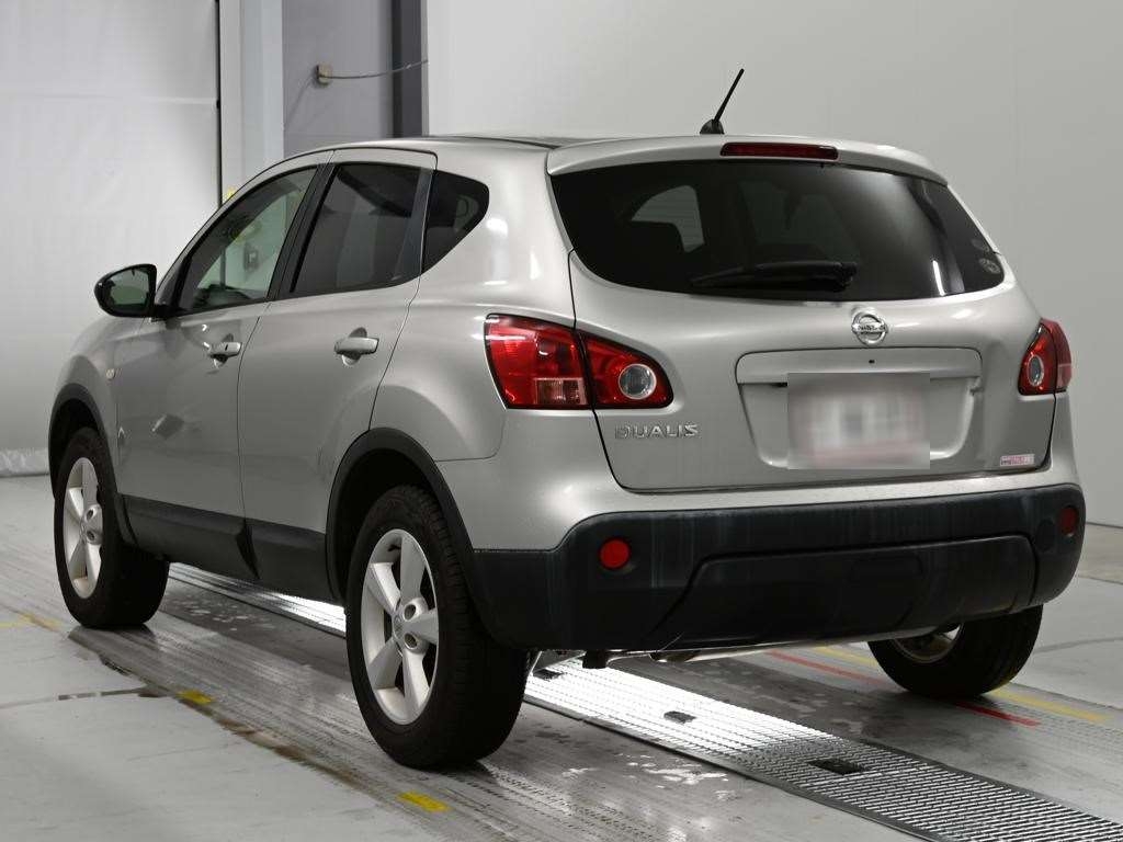 NISSAN DUALIS