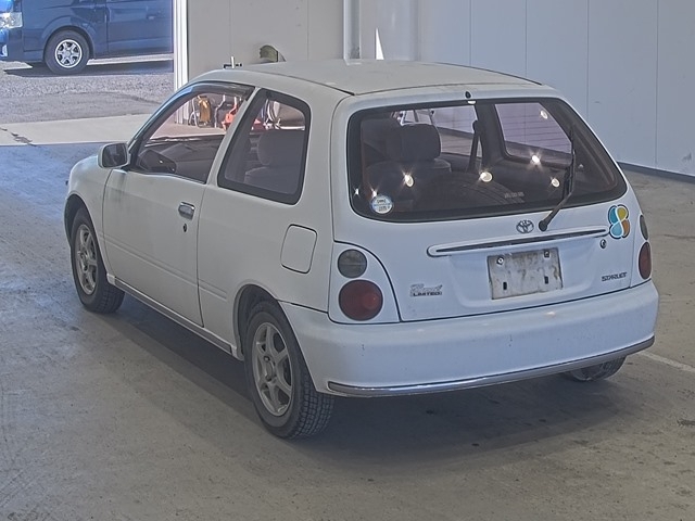 TOYOTA STARLET