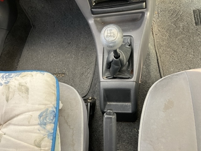 TOYOTA STARLET