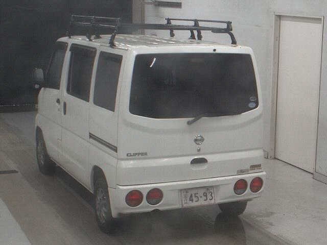 NISSAN CLIPPER
