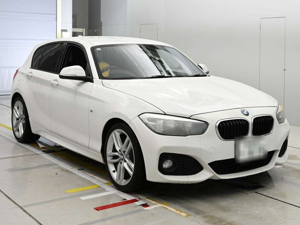 BMW 1-SERIES
