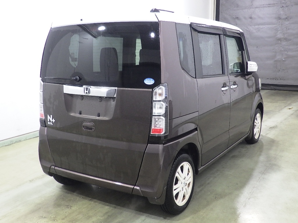 HONDA N-BOX+
