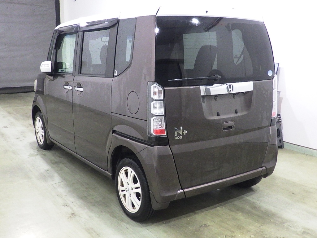 HONDA N-BOX+