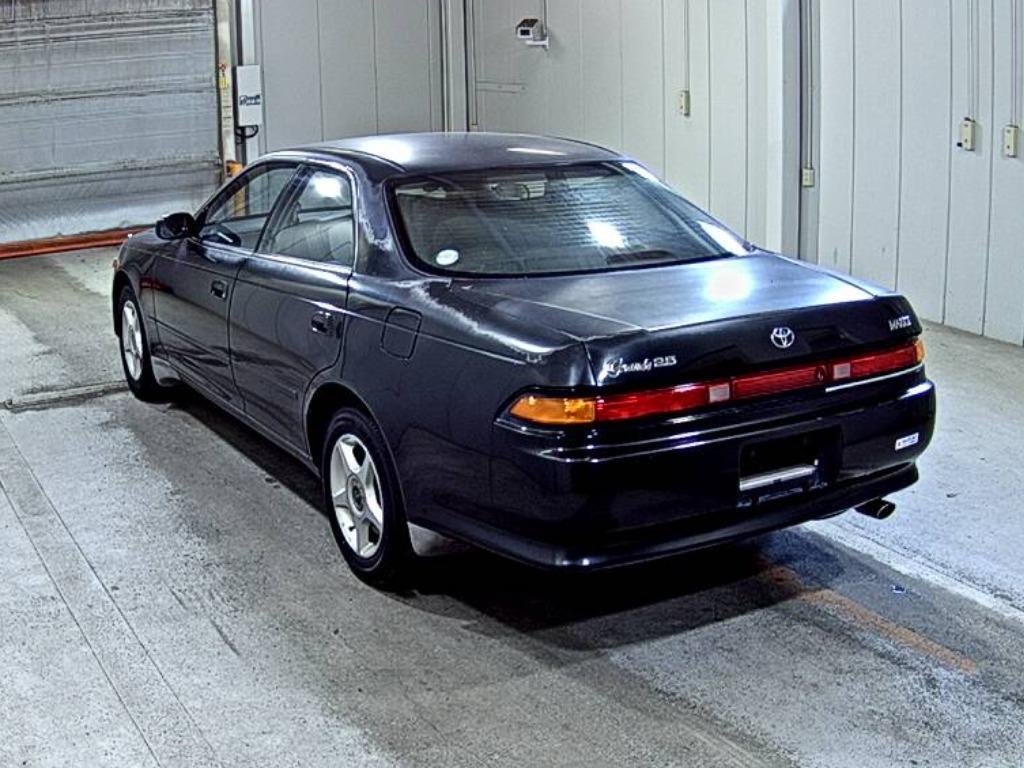 TOYOTA MARK II