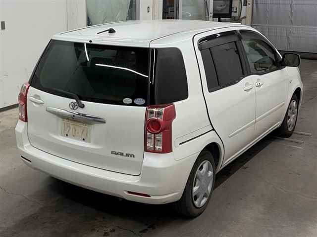 TOYOTA RAUM