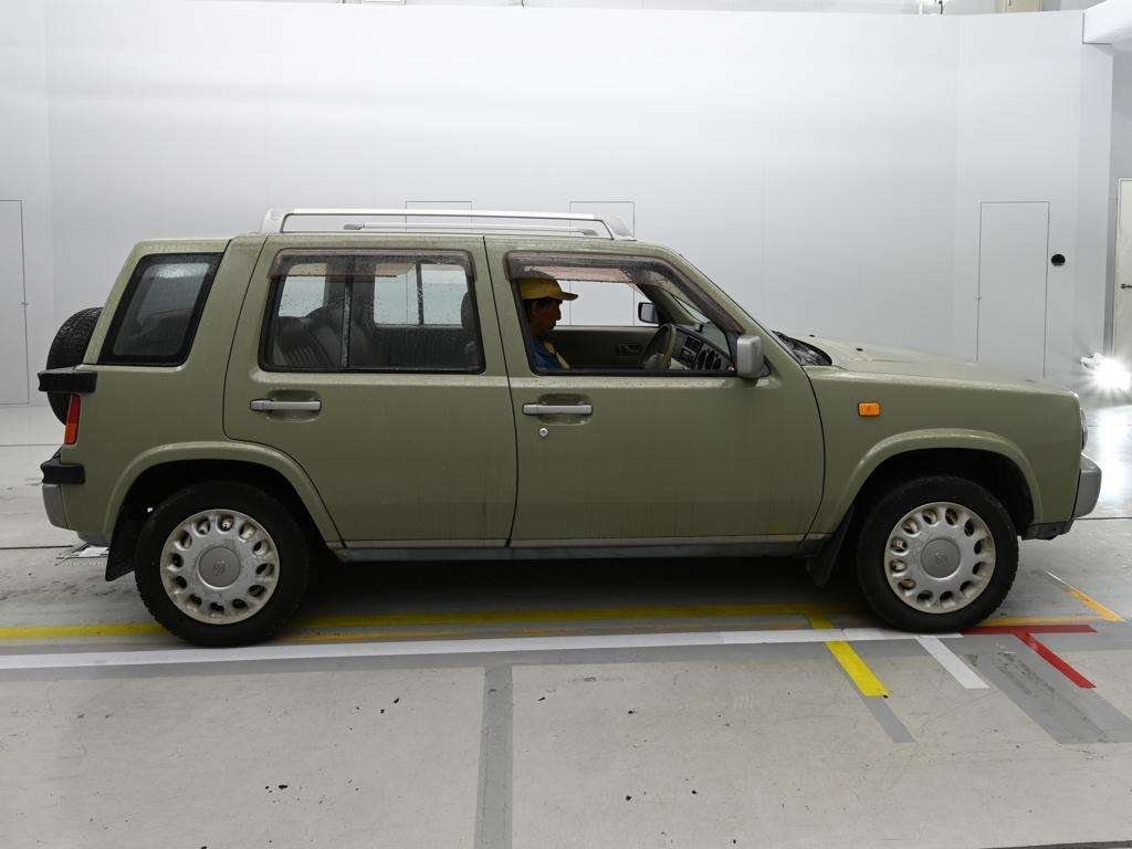 NISSAN RASHEEN