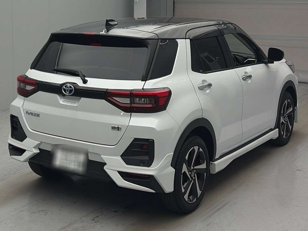 TOYOTA RAIZE