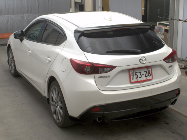MAZDA AXELA