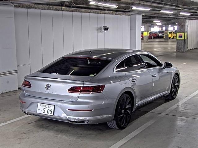 VOLKSWAGEN ARTEON