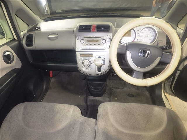 HONDA LIFE