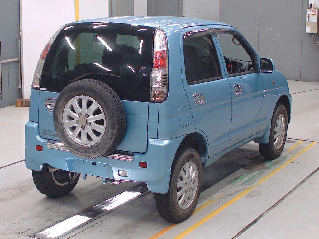 DAIHATSU TERIOS KID