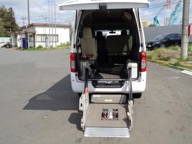 NISSAN NV350 CARAVAN
