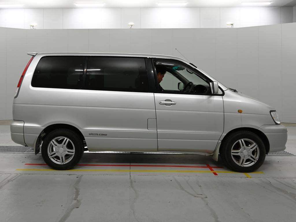 TOYOTA TOWN ACE NOAH