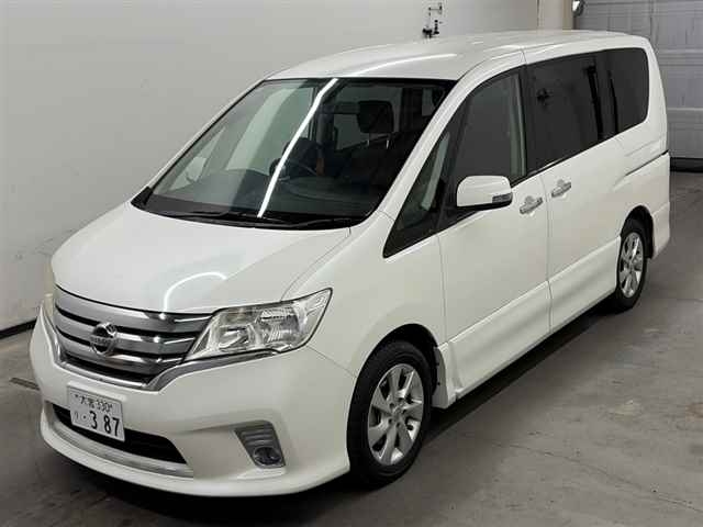 NISSAN SERENA