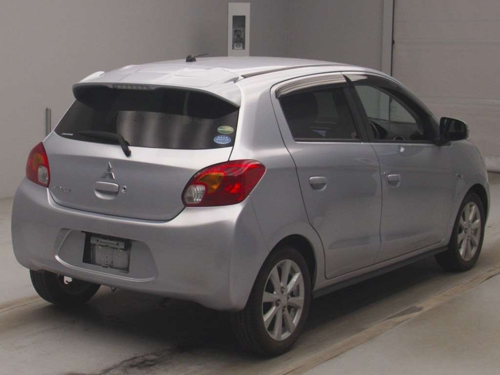 MITSUBISHI MIRAGE