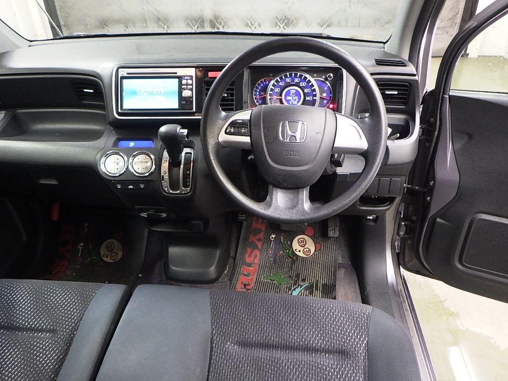 HONDA LIFE