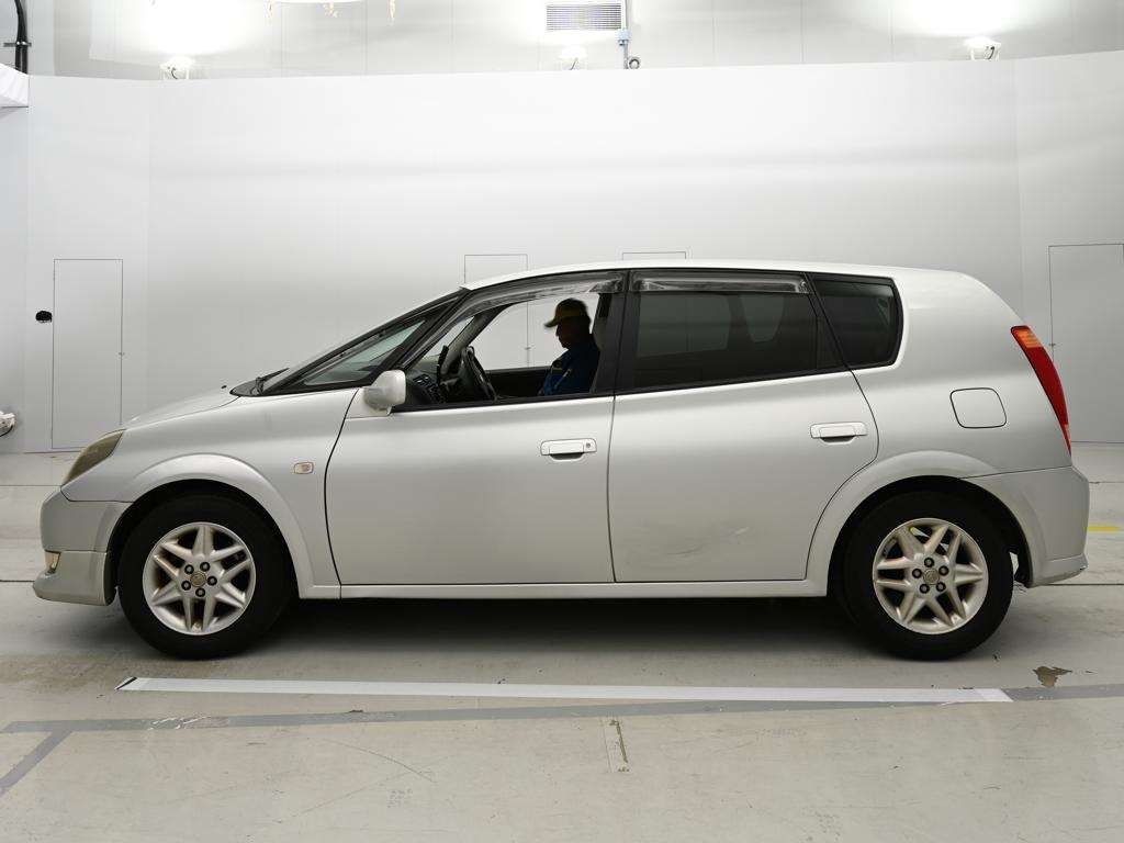TOYOTA OPA