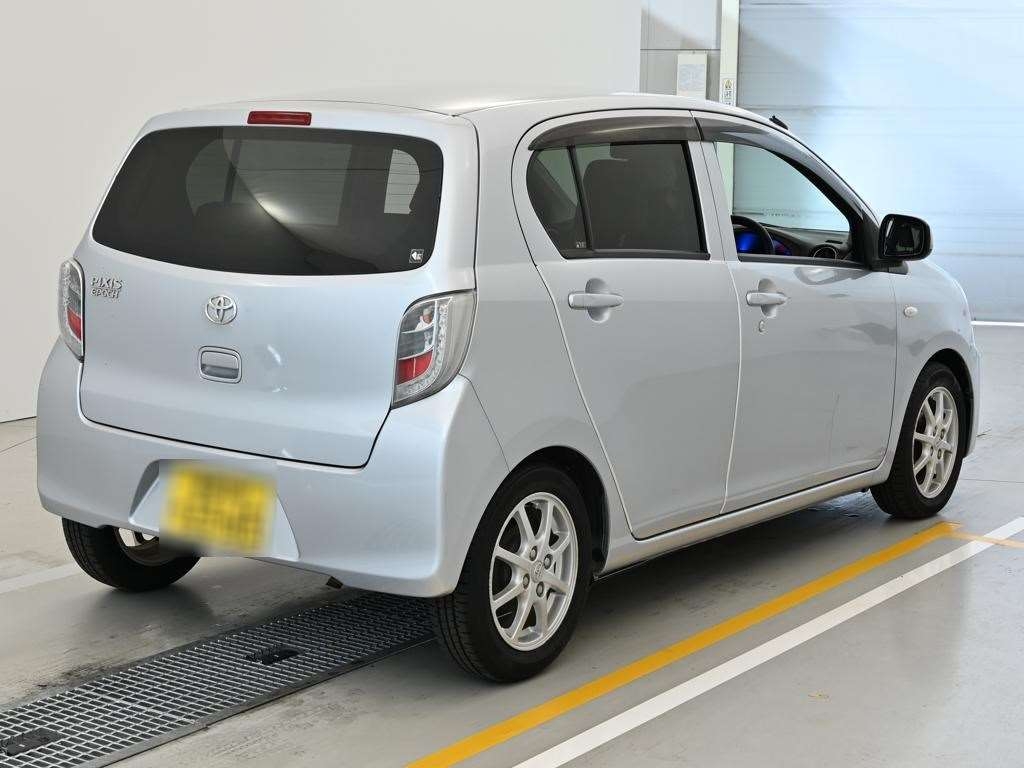 TOYOTA PIXIS EPOCH