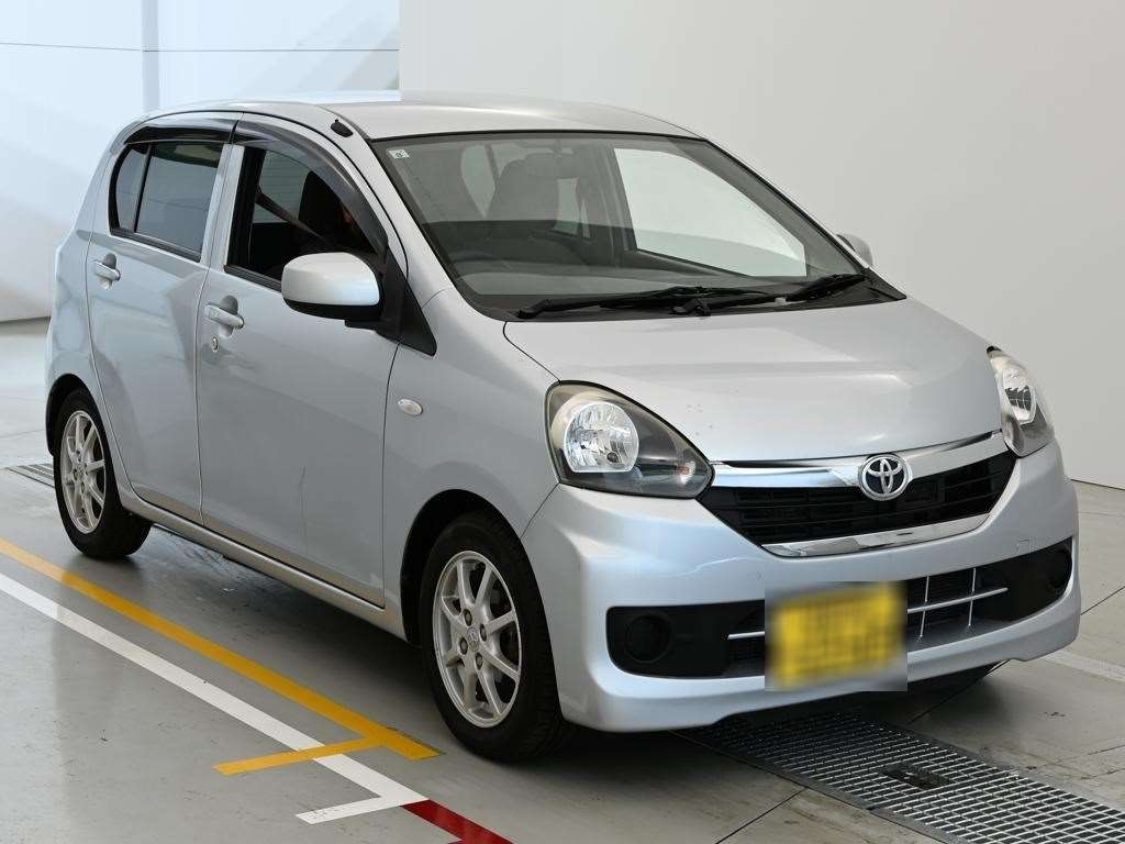 TOYOTA PIXIS EPOCH
