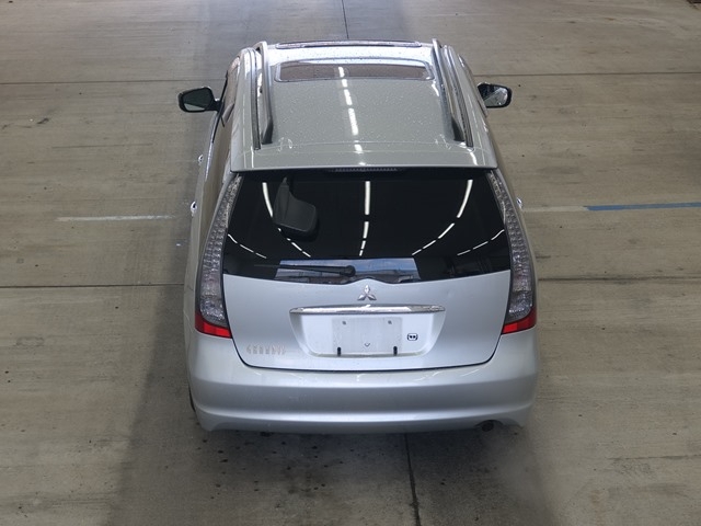 MITSUBISHI GRANDIS