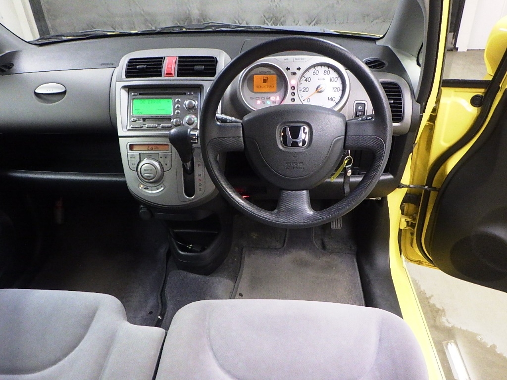 HONDA LIFE