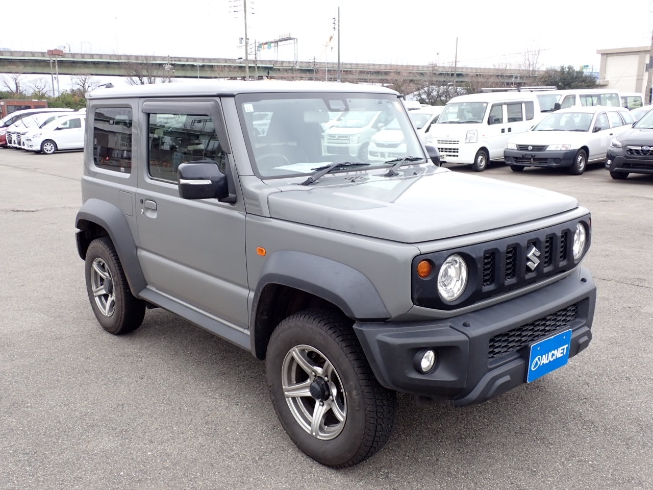 SUZUKI JIMNY SIERRA