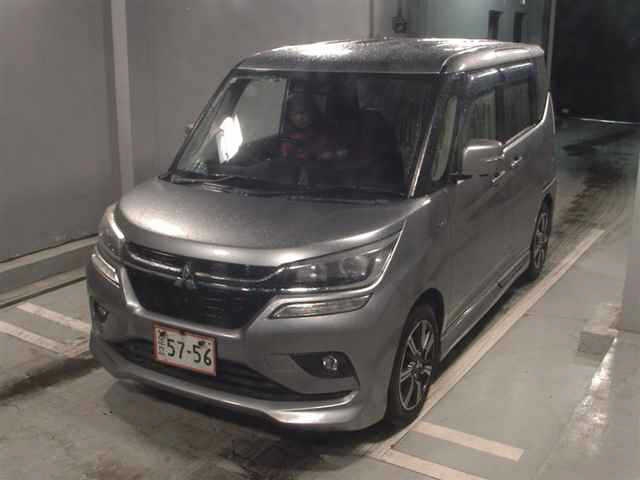 MITSUBISHI DELICA D:2