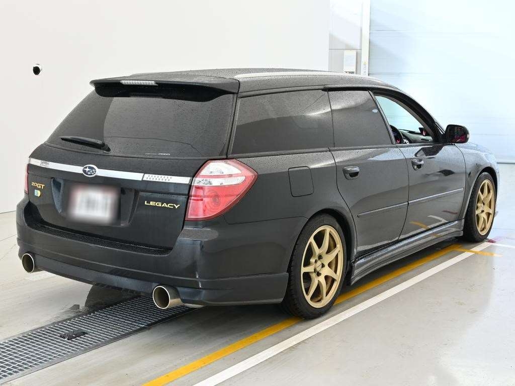 SUBARU LEGACY