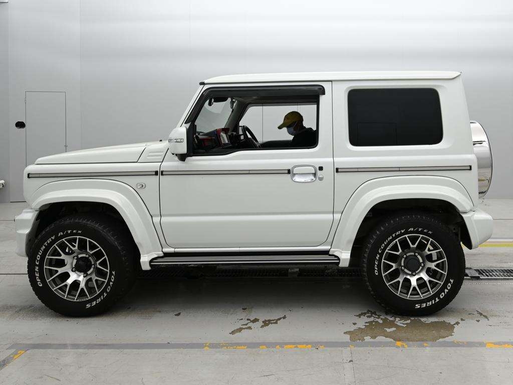 SUZUKI JIMNY SIERRA