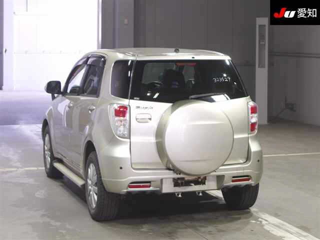 TOYOTA RUSH