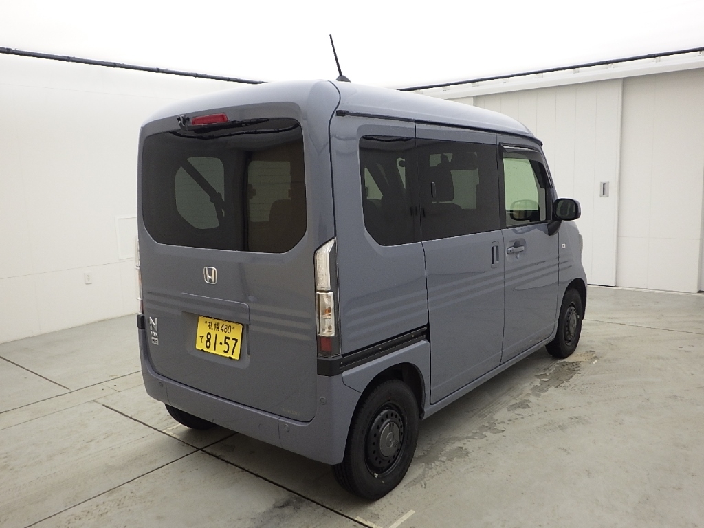 HONDA N-VAN