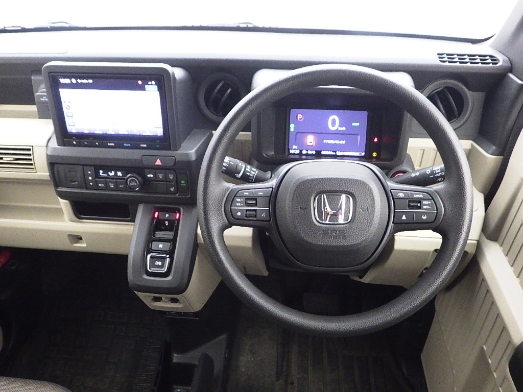 HONDA N-VAN