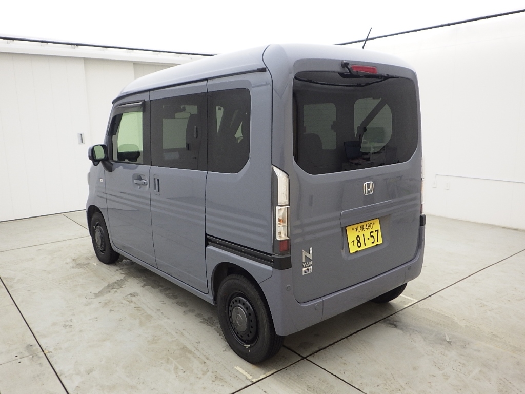 HONDA N-VAN