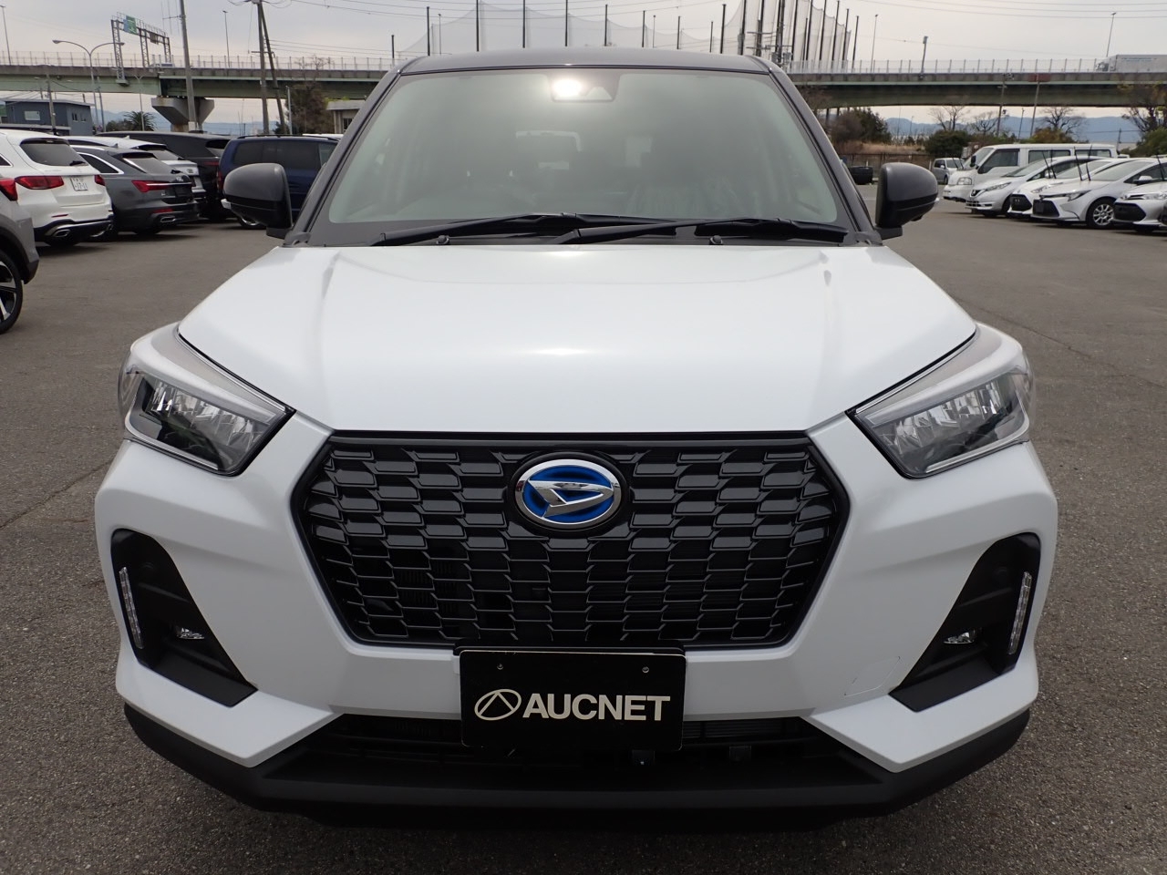 DAIHATSU ROCKY
